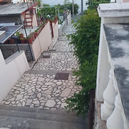Senka *